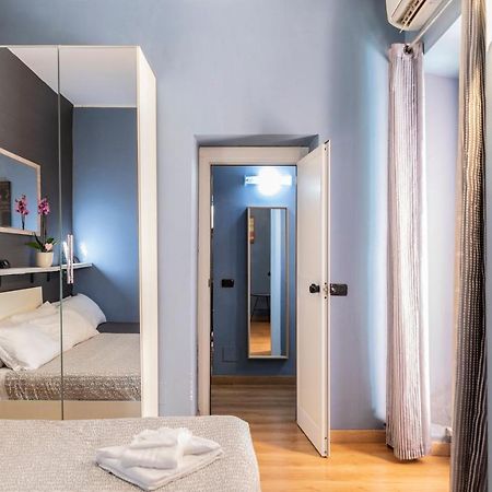 רומא Dulcis In Colosseo Apartments מראה חיצוני תמונה