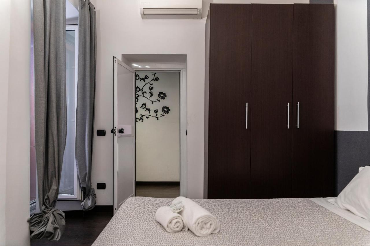 רומא Dulcis In Colosseo Apartments מראה חיצוני תמונה